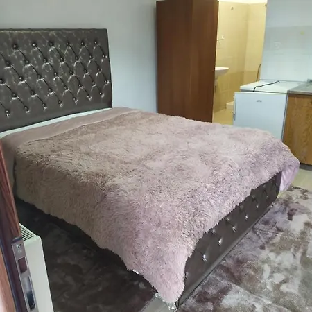 σετσκοσ ζησησ * Káto Loutrákion