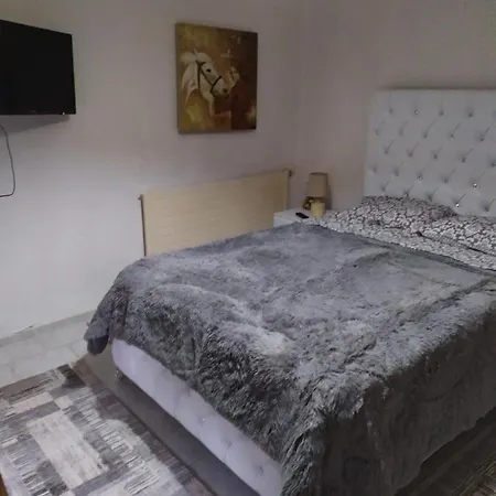 σετσκοσ ζησησ Apartmán Káto Loutrákion