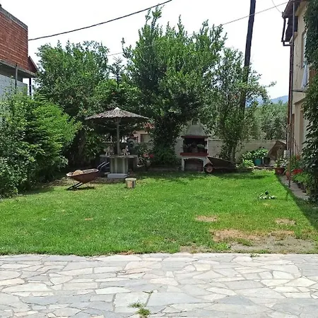 Apartment ενοικίαση διαμερίσματος λουτράκι