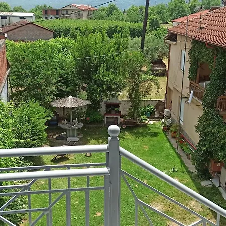 ενοικίαση διαμερίσματος λουτράκι Apartment Loutraki (Pella)